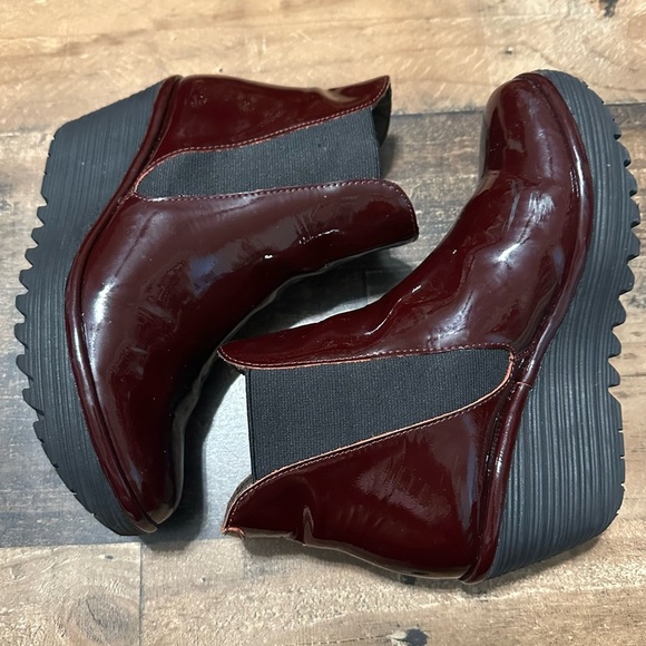 Fly London Yoss Wedge Boots - Picture 3 of 10